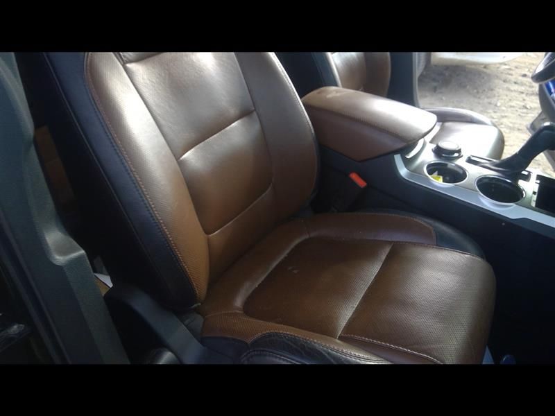 2013 Ford Explorer Front Console AssemblyStock E754