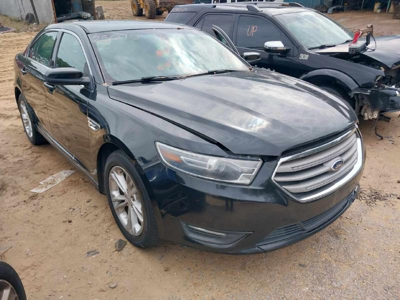 2015 FORD Taurus