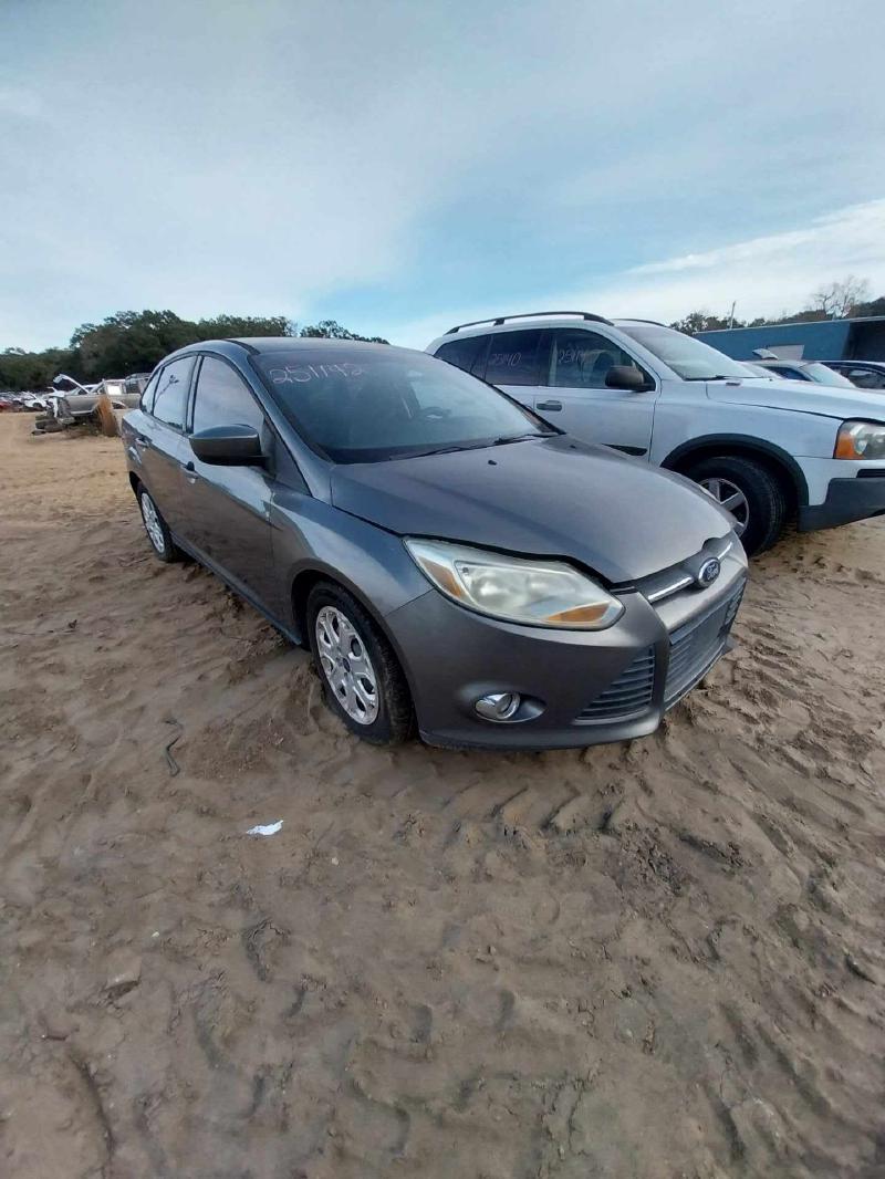 2012 FORD Focus