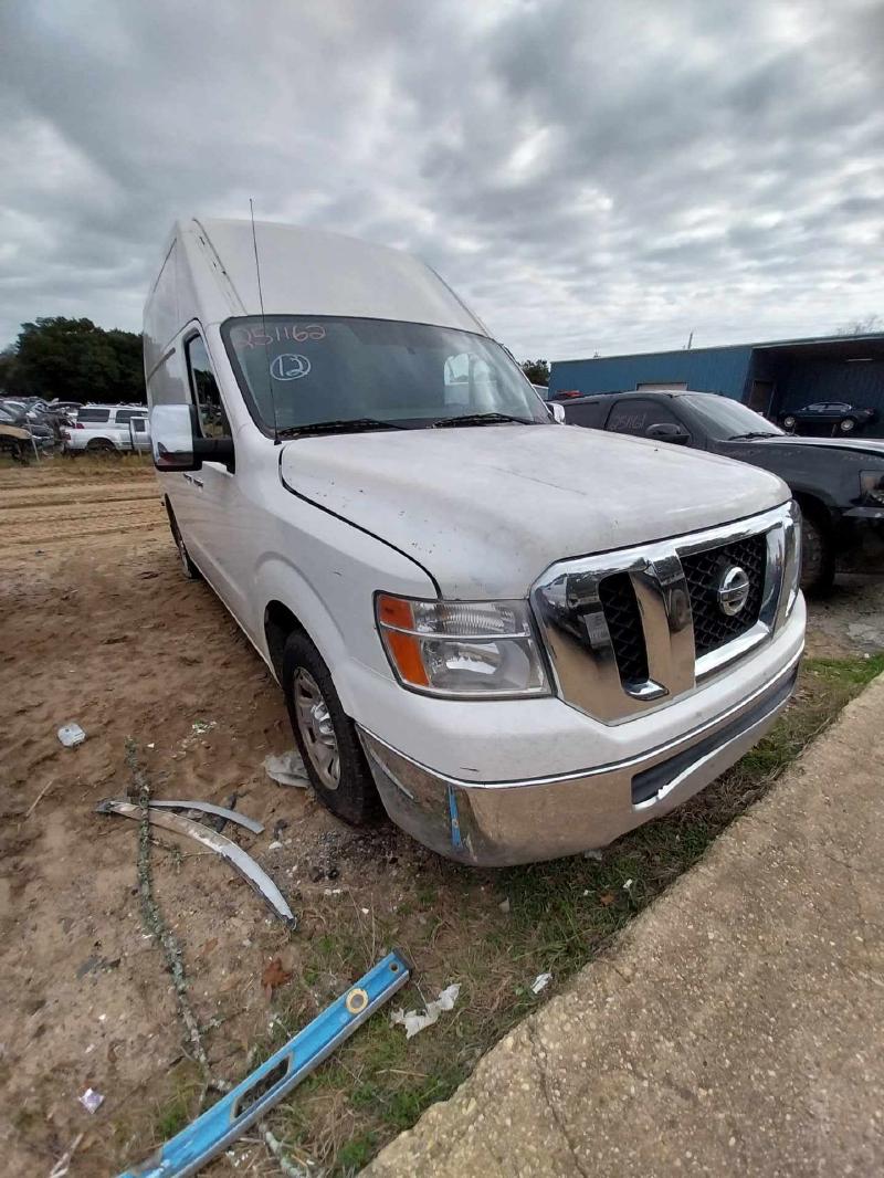 2012 NISSAN Nv