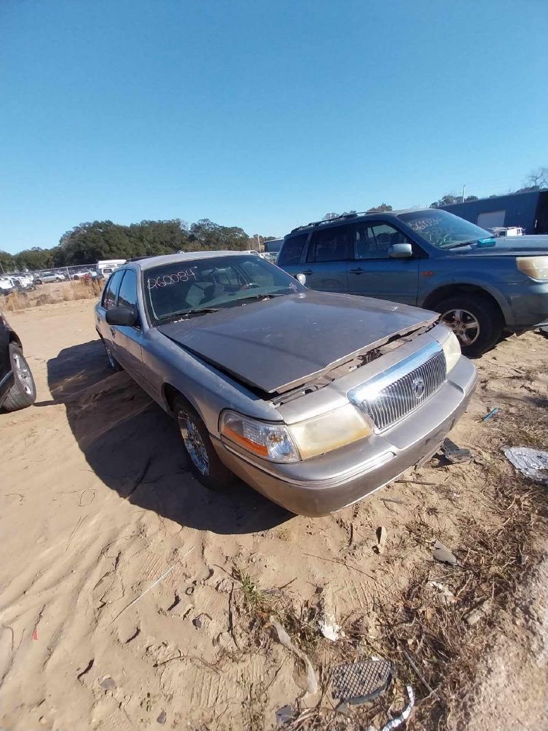 2000 FORD Crown Victoria