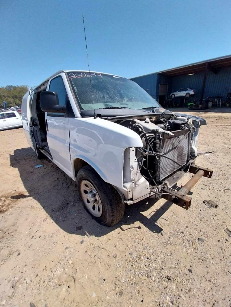 2013 CHEVROLET Express
