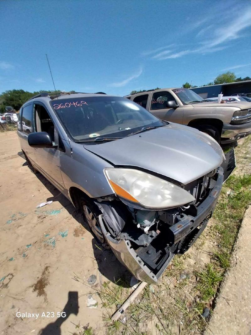 2006 TOYOTA Sienna