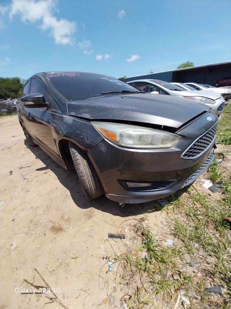 2015 FORD Focus