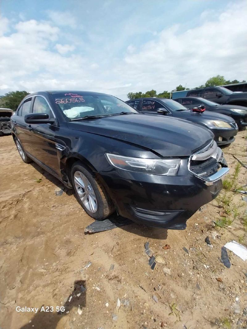 2015 FORD Taurus
