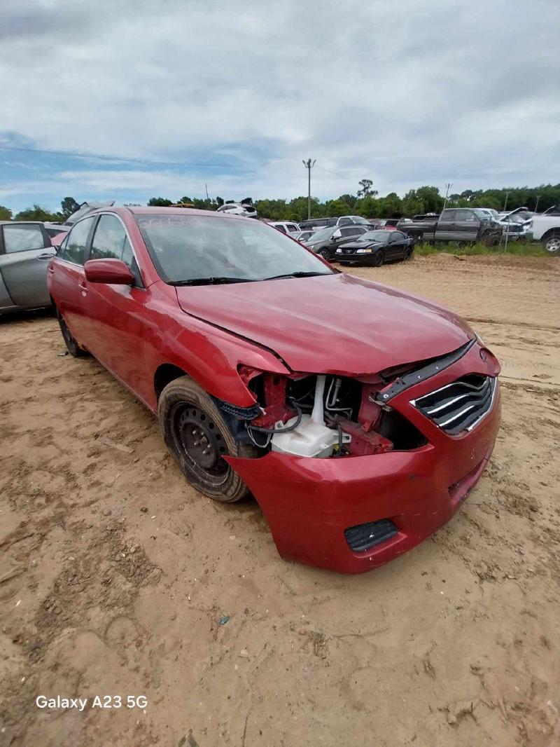 2010 TOYOTA Camry