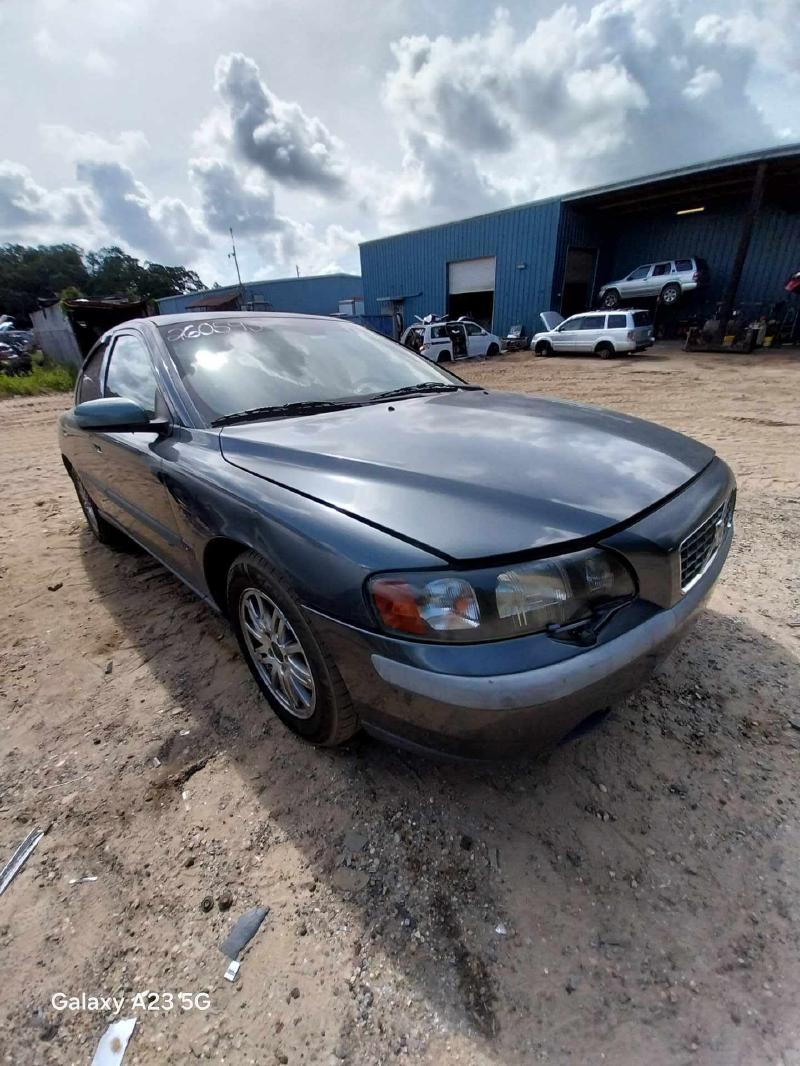 2004 VOLVO S60