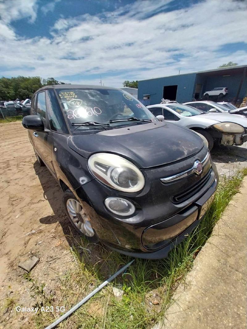 2014 FIAT 500L
