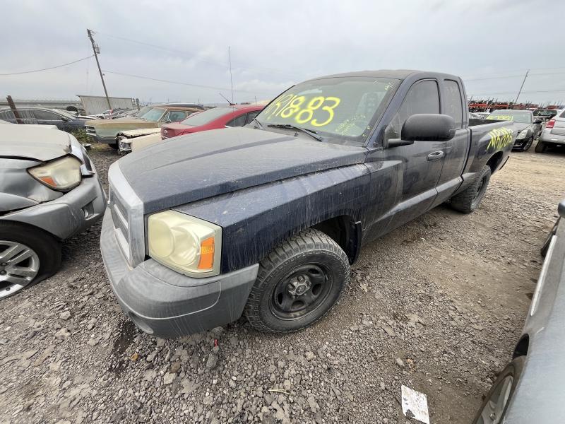 2005 DODGE Dakota