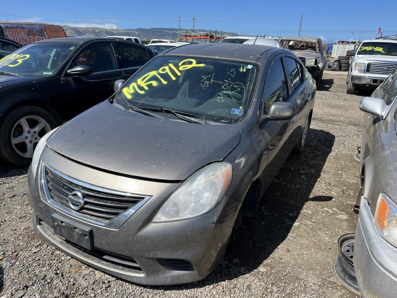 2013 NISSAN Versa