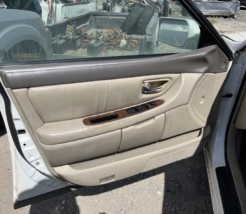 2000 TOYOTA Avalon