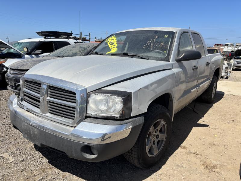 2005 DODGE Dakota