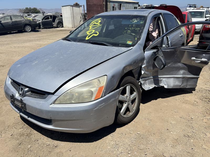 2004 HONDA Accord