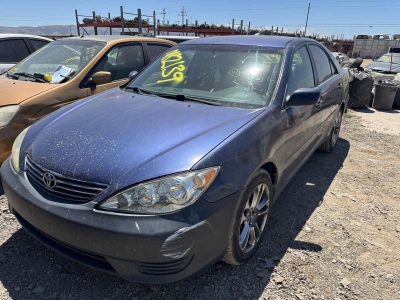 2005 TOYOTA Camry