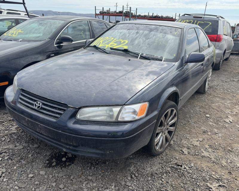 1998 TOYOTA Camry