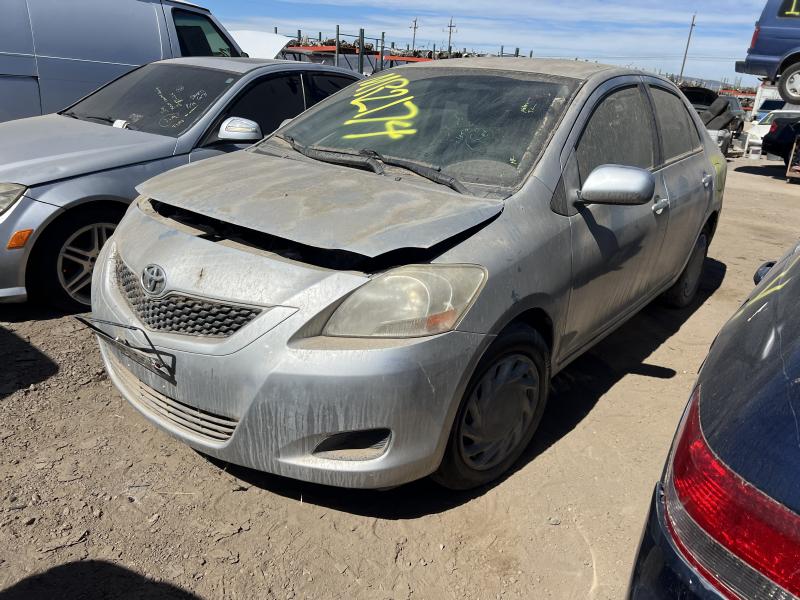 2012 TOYOTA Yaris