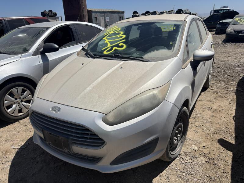 2015 FORD Fiesta