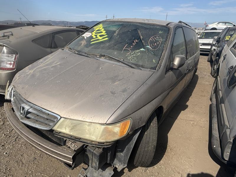 2004 HONDA Odyssey