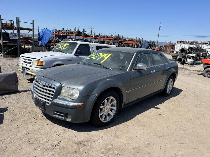 2005 CHRYSLER 300C