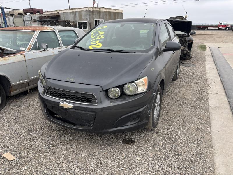 2016 CHEVROLET Sonic