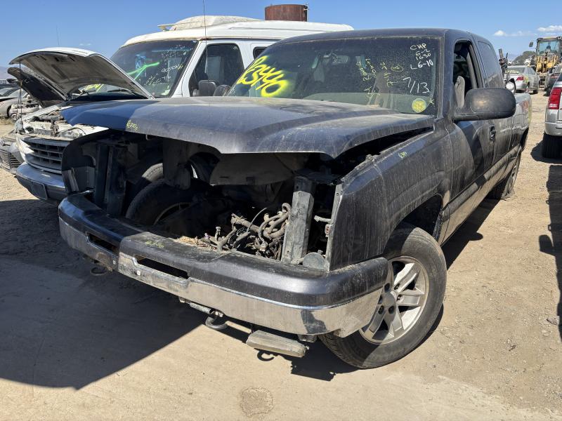 2004 CHEVROLET Silverado