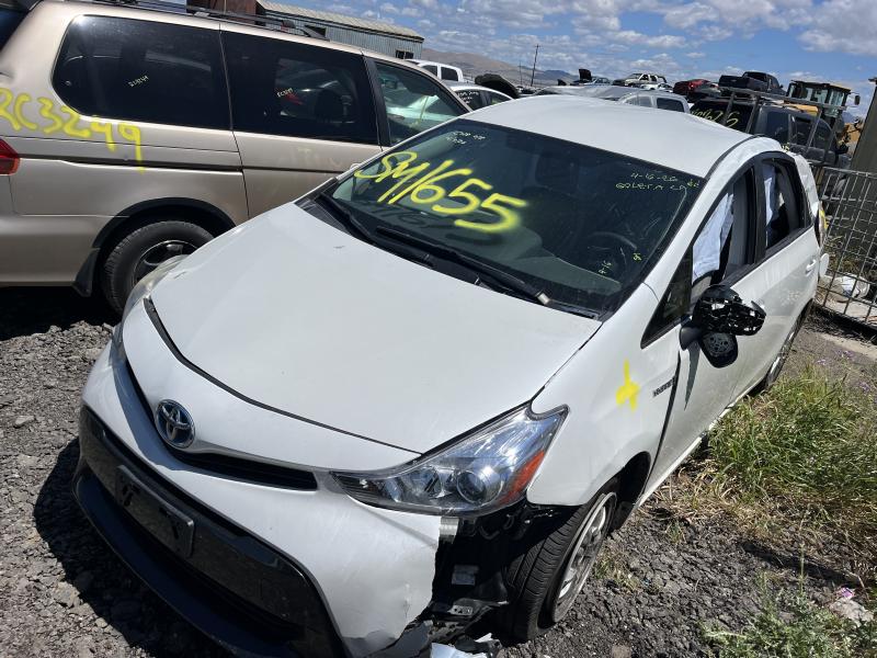 2017 TOYOTA Prius V
