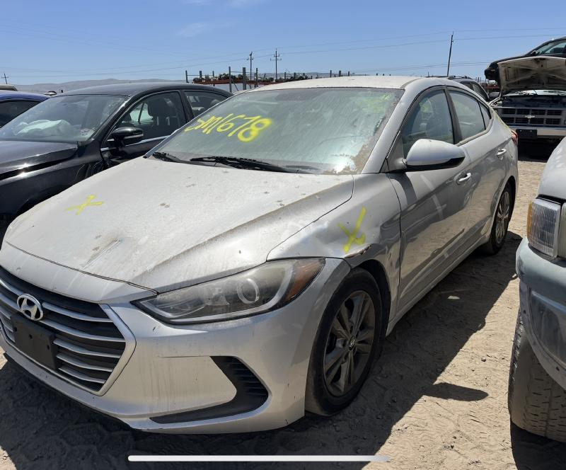2018 HYUNDAI Elantra