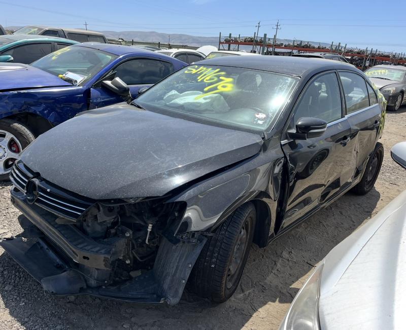 2013 VOLKSWAGEN Jetta