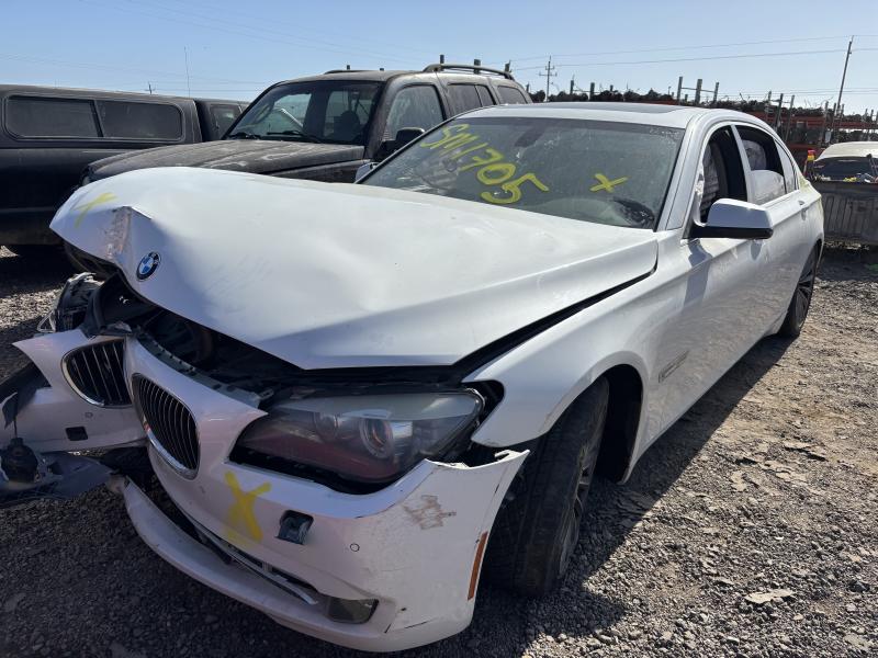 2012 BMW 740Li