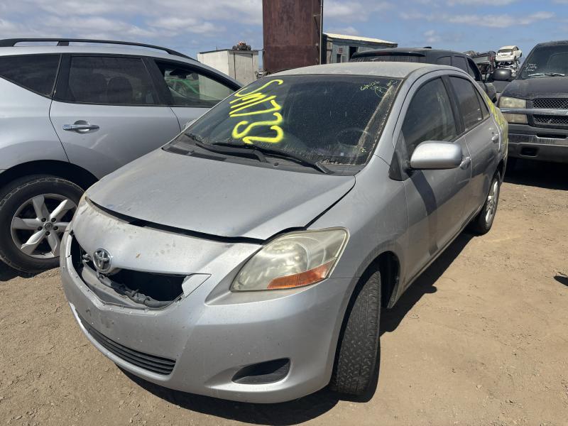 2010 TOYOTA Yaris