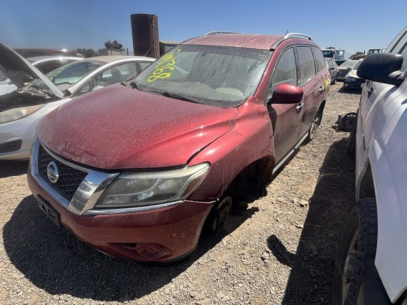 2014 NISSAN Pathfinder